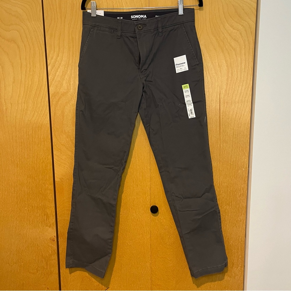 NWT Sonoma Goods For Life flexwear straight leg pants, grey, 30W 30L